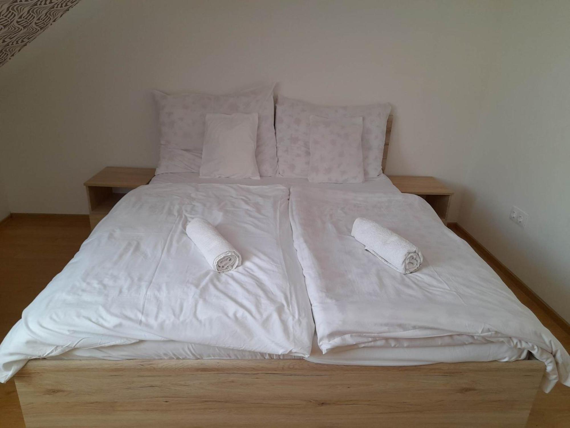 Kemences Fogado Bed & Breakfast Tardos Exterior photo