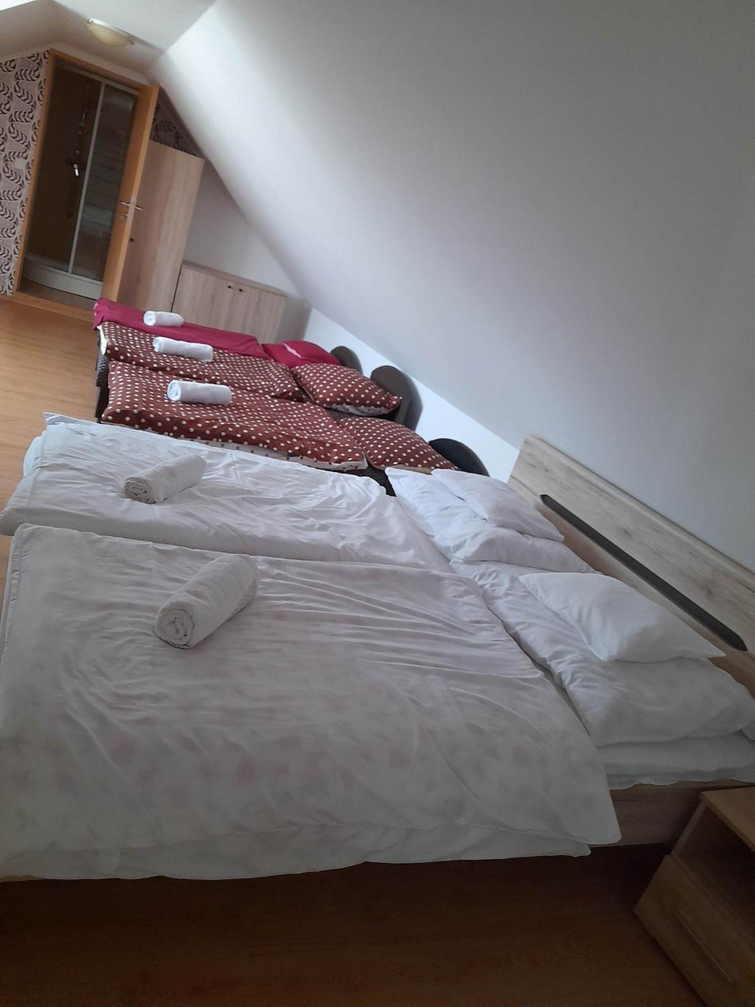 Kemences Fogado Bed & Breakfast Tardos Exterior photo